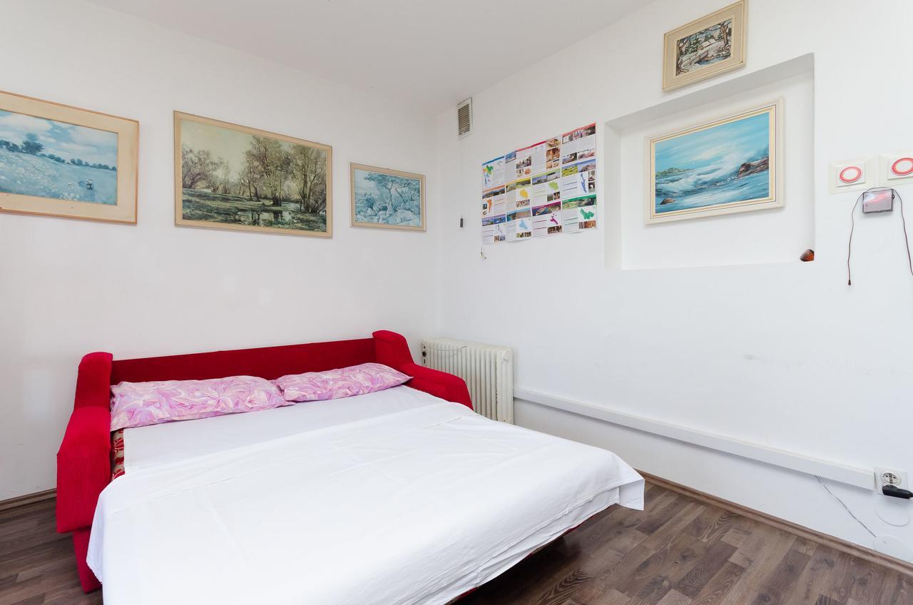 Apartments And Room Luka Klenovica Zewnętrze zdjęcie